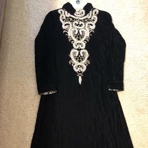 Indian Pakistani shalwar kameez